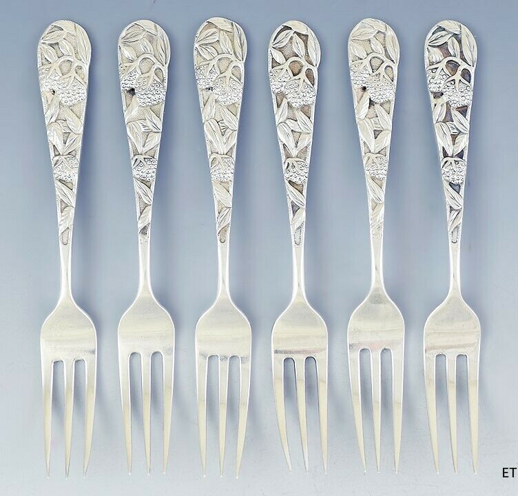 C1850-1910 Fine Set 6 Chinese Export Silver Berry Motif Fruit Forks